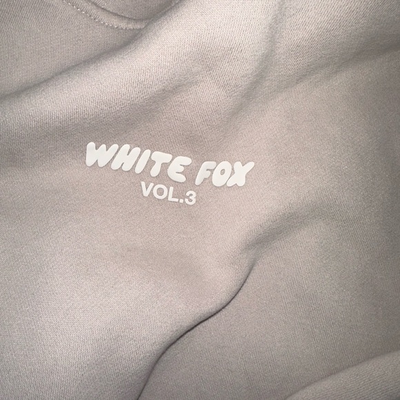 White Fox Boutique Offstage Hoodie & Sweatpants Joggers Moon size M/L - Picture 4 of 7